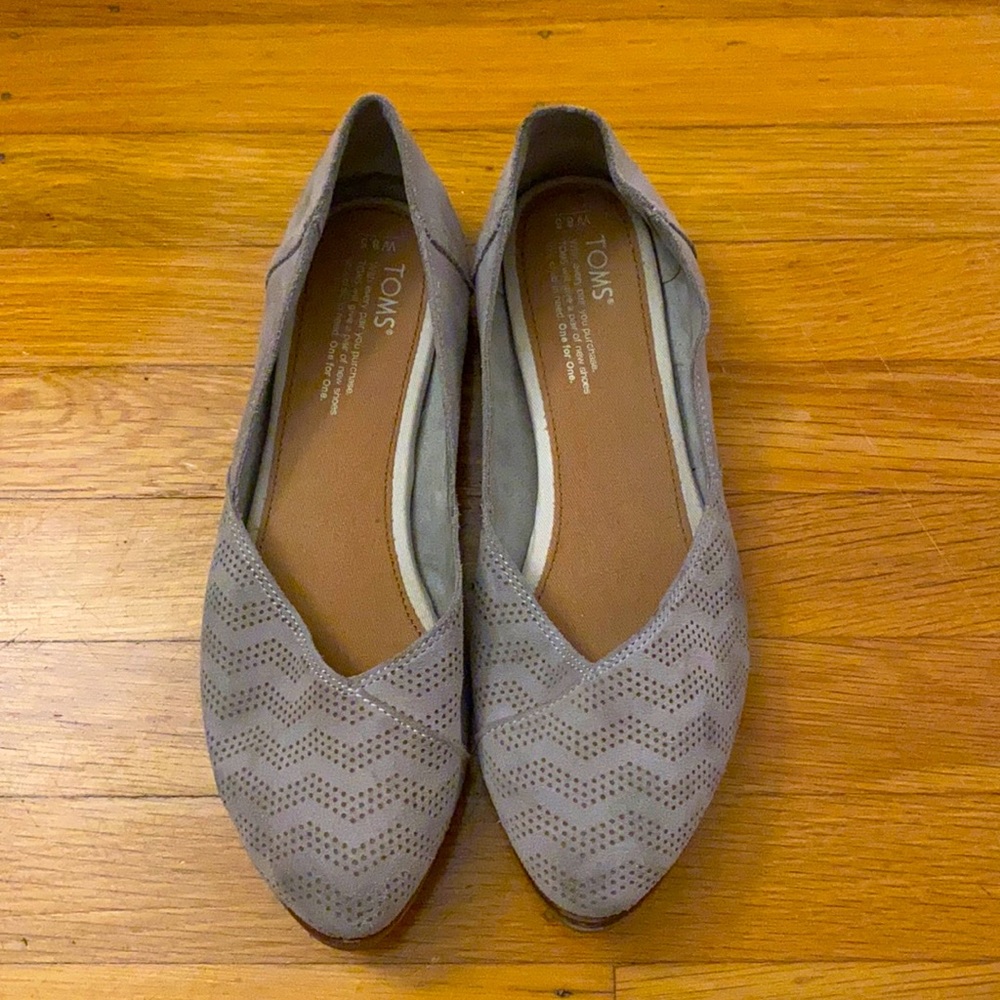 Toms slip ons